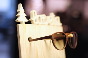 Gafas Laveta de madera en Asun Oliver Valencia
