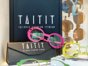 Fabricación gafas Taitit titanio hechas en España en Asun Oliver Ópticas en Valencia
