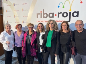 Entrega premios Ribactiva Empresa 2022 a Asun Oliver en Riba-roja de Túria